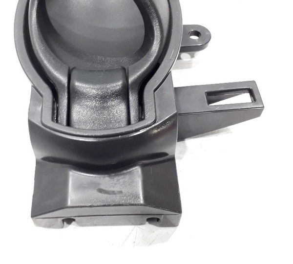 Maçaneta De Porta Dianteira Esquerda Nissan Versa 2018 Usado Original Foto Dianteira