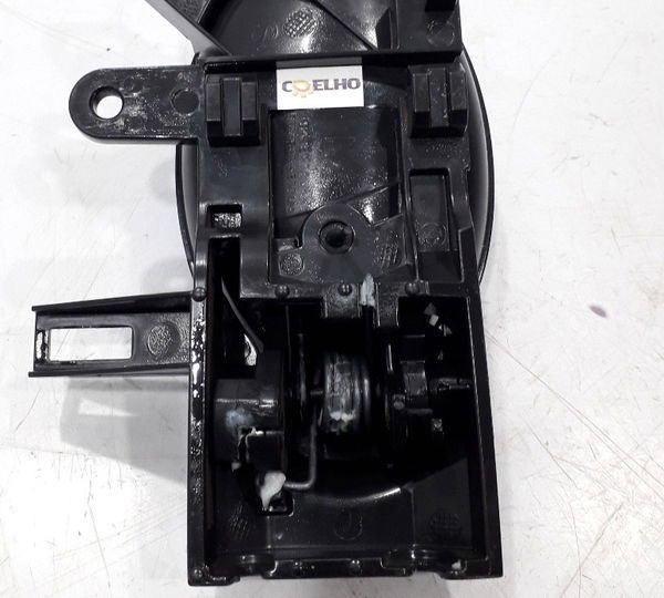 Maçaneta De Porta Dianteira Esquerda Nissan Versa 2018 Usado Original Foto Dianteira