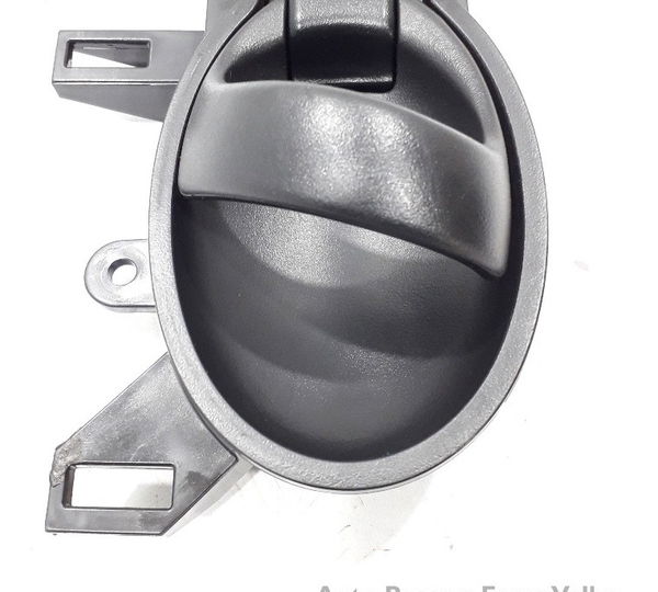 Maçaneta De Porta Dianteira Esquerda Nissan Versa 2018 Usado Original Foto Dianteira