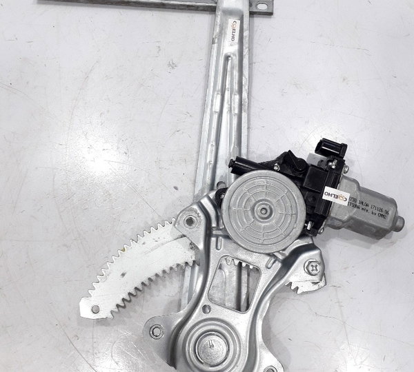 Máquina De Vidro Traseira Esquerda Nissan Versa 2018 Usado