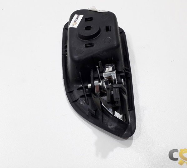 Maçaneta Interna Porta Dianteira Esquerda Cruze 2014 Original Foto Dianteira/traseira