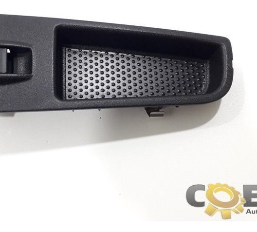 Comando Vidro Elétrico Dianteiro Direito Fiat Bravo 2011