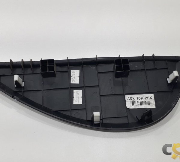 Acabamento Painel Lado Direito Kia Sportage 2011 A 2016