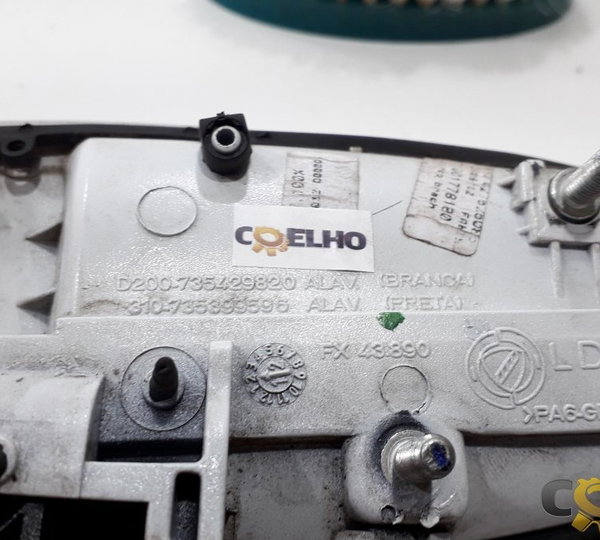 Maçaneta Externa Traseira Direita Fiat Línea Essence 2012