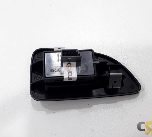 Botão Vidro Elétrico Traseiro Esquerdo Línea 2012 Original