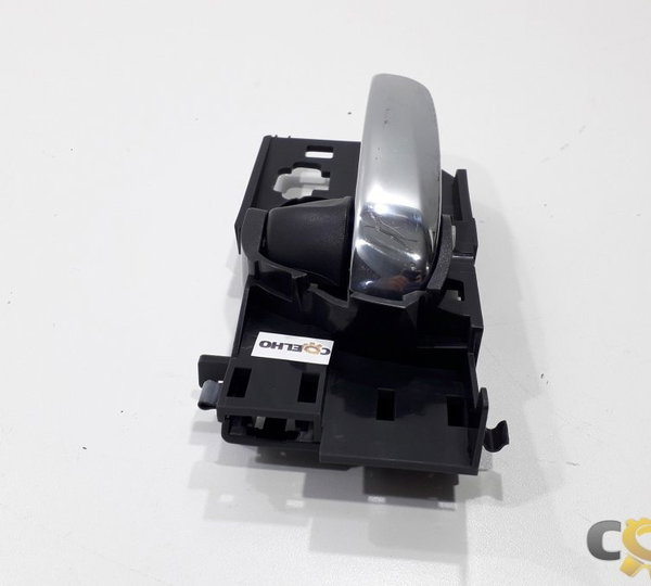 Maçaneta Interna Porta Traseira Esquerda Hrv 2016 Original Original Foto Dianteira/traseira