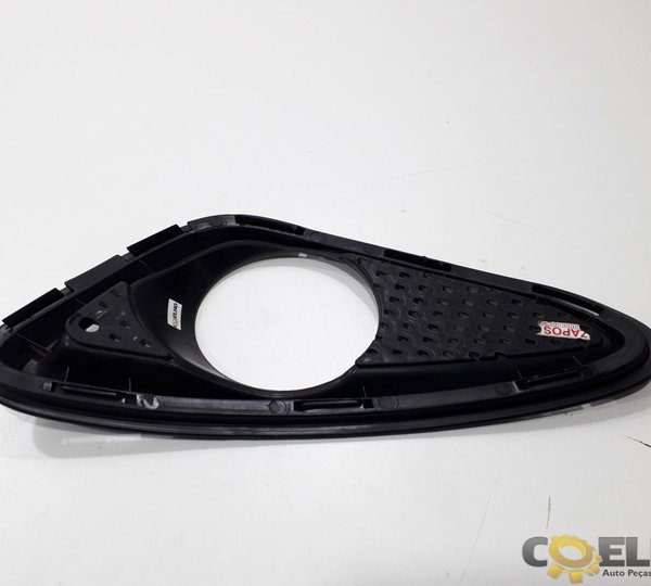 Moldura Direita Farol De Milha Hb20 2015