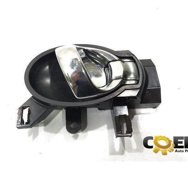 Maçaneta Interna Diant Dir Nissan March 2014 (40) Preto Dianteira