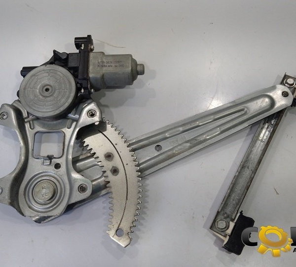 Maquina Vidro Tras Dir Nissan March 2015 (383)