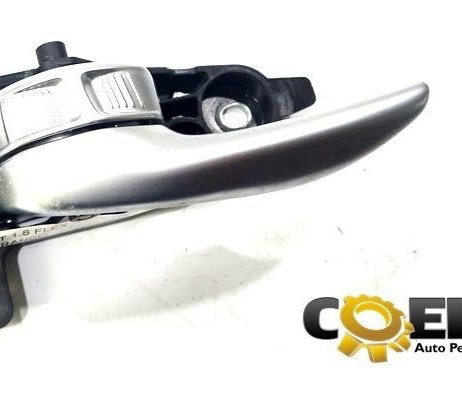 Maçaneta Interna Porta Diant Esq Jeep Renegade 2016 (844) Prateado Dianteira