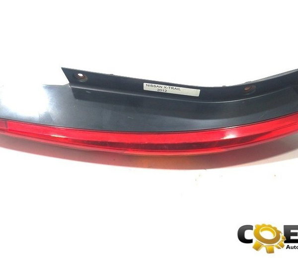 Lanterna Traseira Esquerda Nissan X-trail 2012 (1029) Esquerdo Vermelho