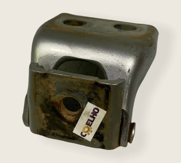 Dobradiça Inferior Porta Traseira Esquerda Kwid 2018 (547)