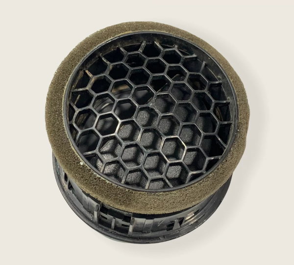 Difusor Lateral Kwid Life 2018 Original (581)