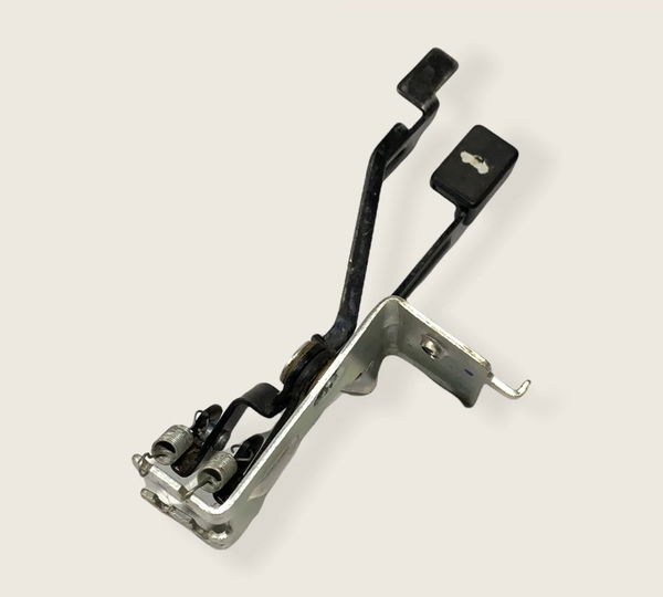 Alavanca Abertura Tanque E Porta Malas Kwid 2018 (613)