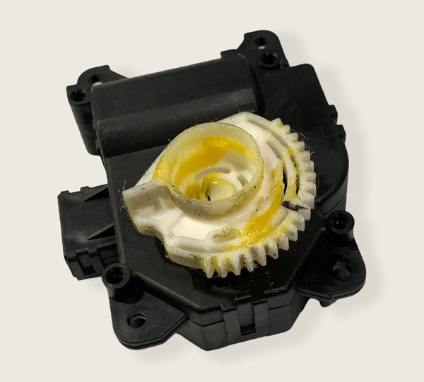 Atuador Do Ar Condicionado Civic 2.0 Lxr 13/14 (743)