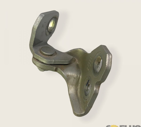 Dobradiça Dianteira Direita Superior Fiat Mobi 17/18 (1043)