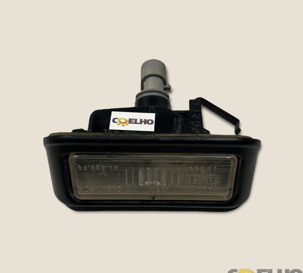 Luz De Placa Traseira Fiat Fiorino 2019 (1927)