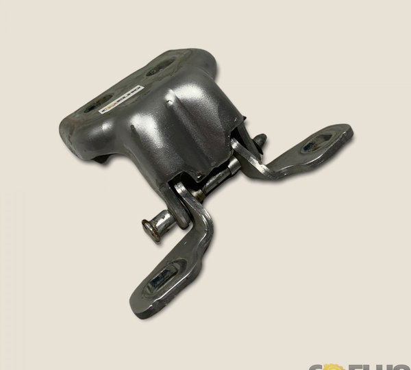 Dobradiça Diant. Esq. Inferior Sandero Gt 19/20 (2087)