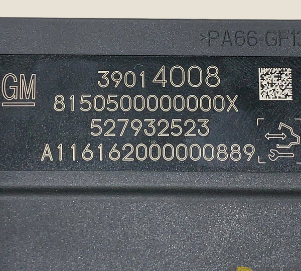 Módulo Sensor Estacionamento Cruze 1.4t Ltz 16/17 (2761) Preto