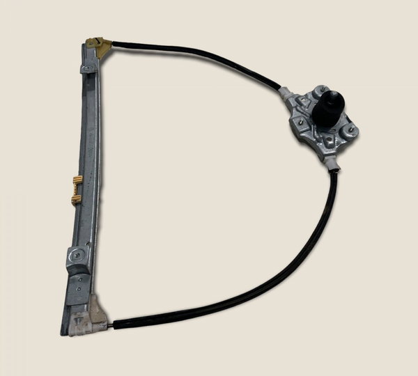 Máquina Vidro Porta Esquerda Clio 2 Portas 14/15 (3131)