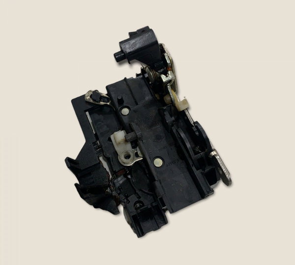 Fechadura Direita Clio 2 Portas 14/15 (3124)