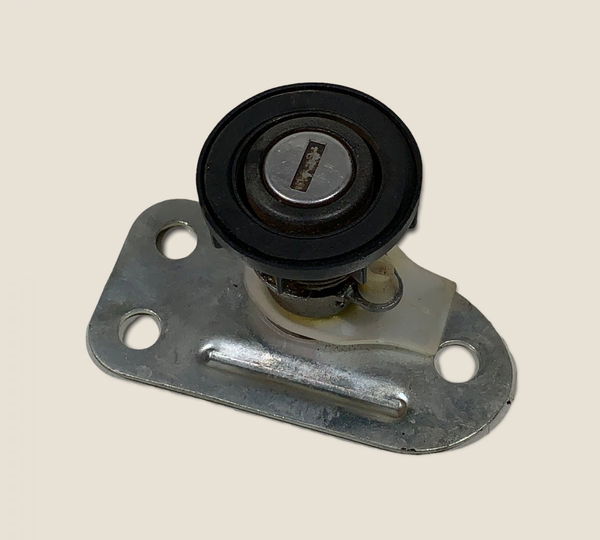 Miolo Fechadura Tampa Traseira Palio Trekking 2012 (3469)