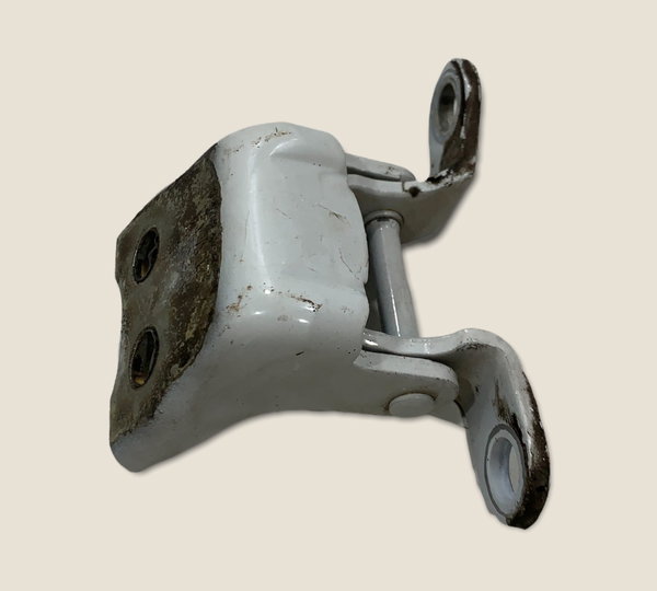 Dobradiça Dianteira Esquerda Inferior Honda Fit Exl 2013