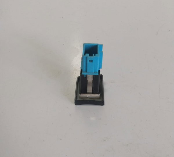 Interruptor Iluminação Caçamba Saveiro