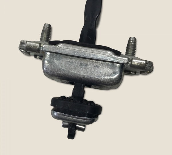 Limitador Porta Traseira Esquerda Onix Lt 1.0 2019 (4045)