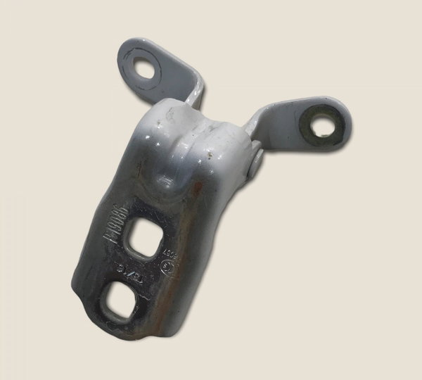 Dobradiça Dianteira Esquerda Superior Onix Lt 2019 (4047)
