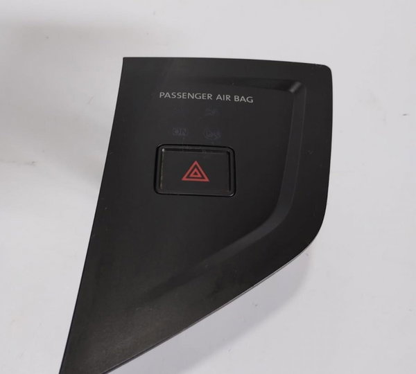 Botão Comando Pisca Alerta Vw Polo 2020