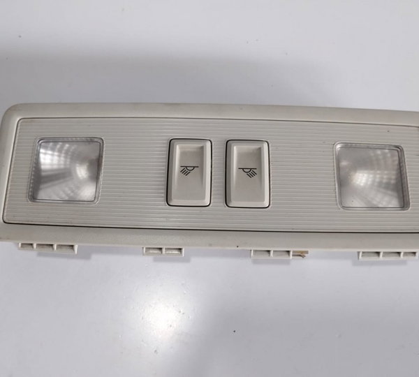 Luz De Teto Volkswagen Polo/virtus Original