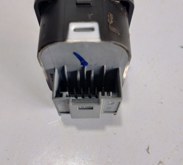 Botão Comando Espelho Retrovisor Polo 2020