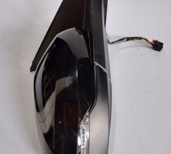Retrovisor D/direito Elétrico Externo Polo 20