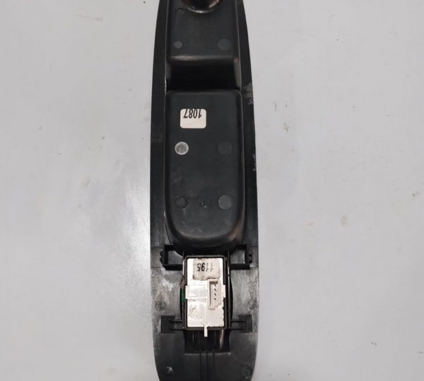 Comando Vidro Elétrico Dian Direito Fiat Uno Vivace