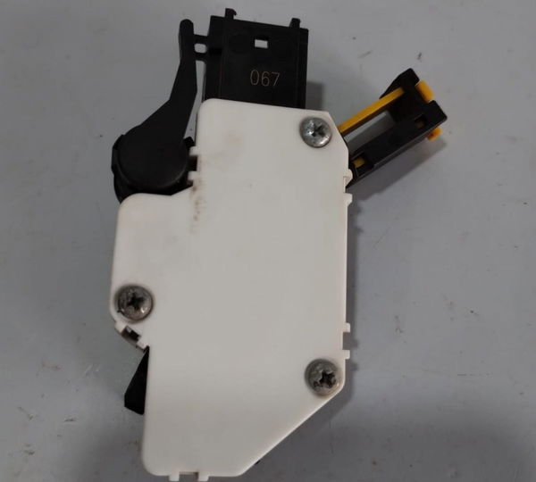 Sensor Posição Pedal Embreagem Uno 2017