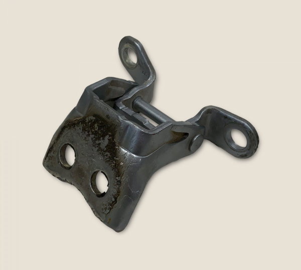 Dobradiça Diant. Esq. Inferior Honda Fit 1.5 Ex 2020 (a)