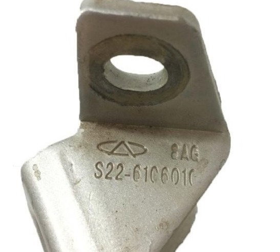 Dobradiça Porta Dianteira Esquerda Chery Rely Van 2013