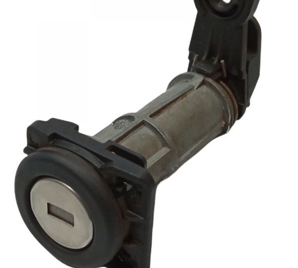 Cilindro Chave Tampa Traseira Chevrolet Onix 1.4 Ltz 2015/16