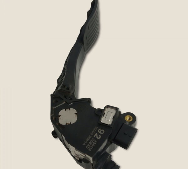 Pedal Acelerador Eletronico Nissan March 1.6 Sv 2013/13 (g)