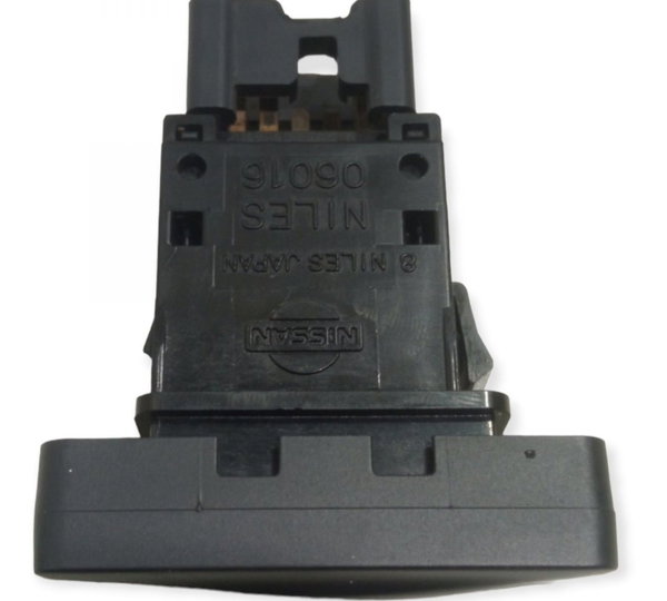 Botão Pisca Alerta Nissan X-trail 2008/2014 (g)