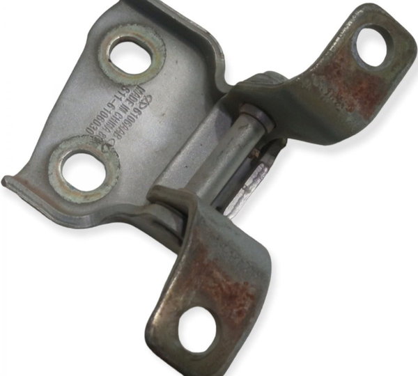 Dobradiça Inferior Porta Diant Esquerda Chery Qq 2015 (g)