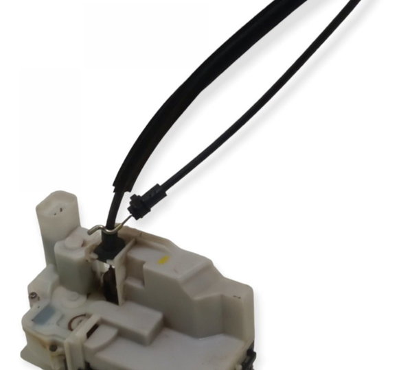 Fechadura Porta Dianteira Esquerda Gm Prisma 1.4 2008 (g)