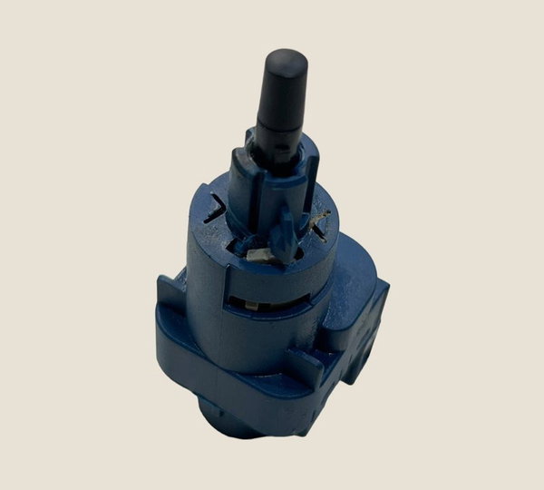 Interruptor Pedal Embreagem Fox 2012/2013 6q0927189 (4192)