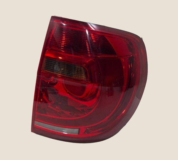 Lanterna Traseira Direita Fox 2012/2013 (4226) Direito Vermelho