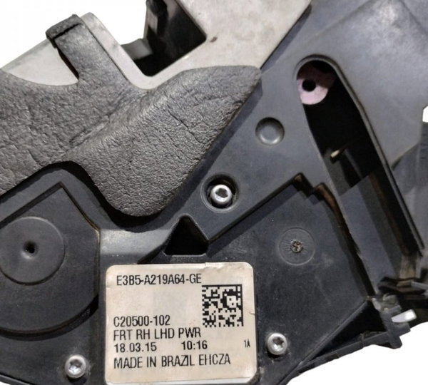 Fechadura Da Porta Dianteira Direita Ford Ford Ka 2019