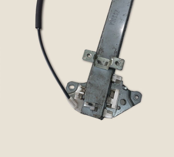 Maquina Vidro Dianteira Direita Nissan Grand Livina 2010 (a)