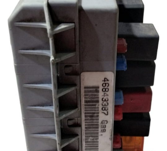 Caixa De Fusível Fiat Strada Original 46843387
