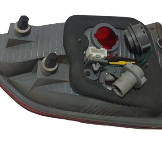 Lanterna Direita Tampa Traseira Hb20 Hatch 2013 2014 2015