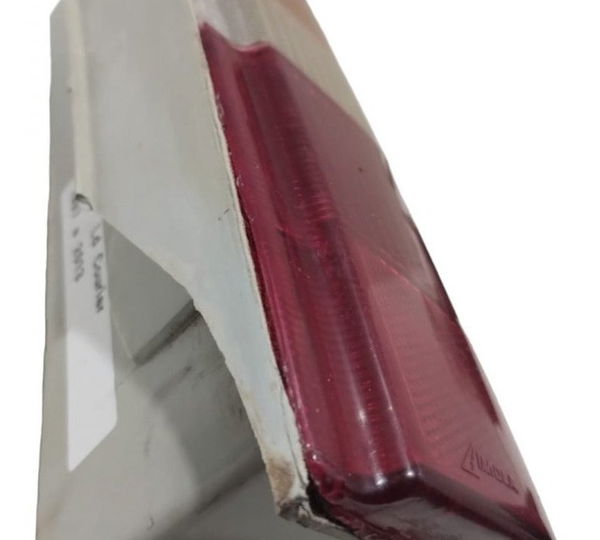 Lanterna Direita Ford Courier 2003 Direito